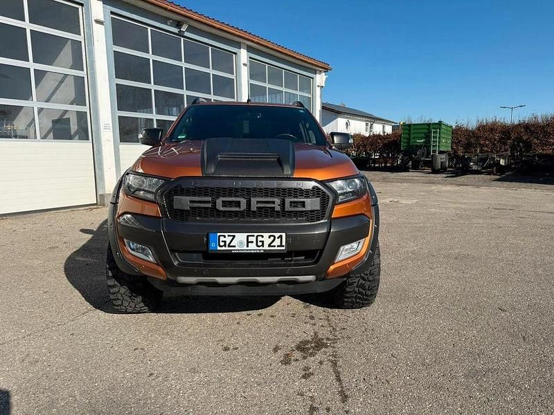 Gebraucht Ford Ranger Wildtrack 200 PS (147 kW) 2017 Orange Pickup
