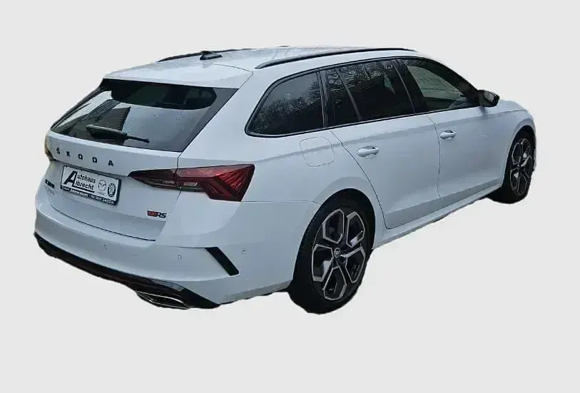 Gebraucht Skoda Octavia RS 200 PS (147 kW) 2021 Moonweiss metallic (metallic) Kombi