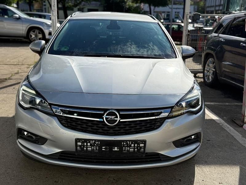 Silber Gebraucht 2019 Opel Astra Business Kombi | 9.999 € (Superpreis) - Bild 1/4