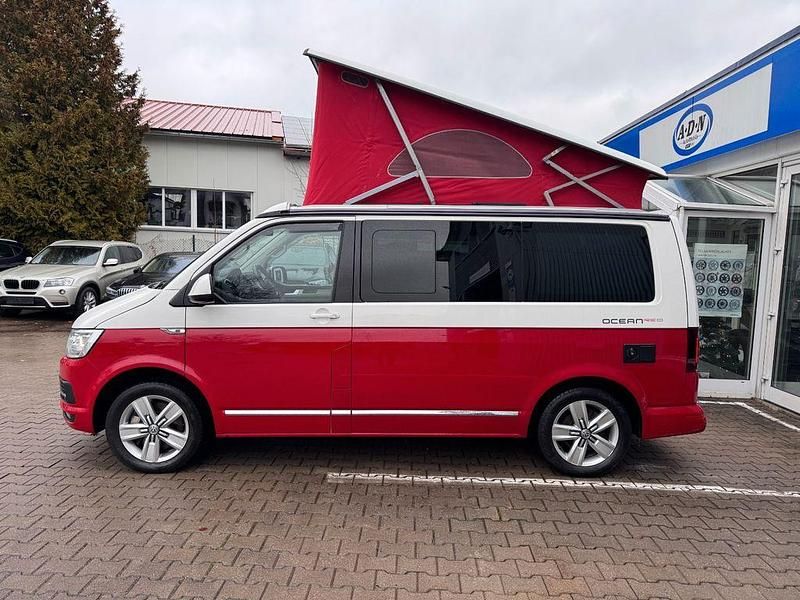 Gebraucht VW California California 204 PS (150 kW) 2018 Candyweiß / kirschrot Van