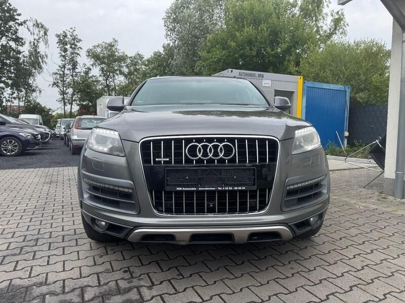 Grau Gebraucht 2013 Audi Q7 Ambiente SUV | 14.490 € (Superpreis) - Bild 1/4