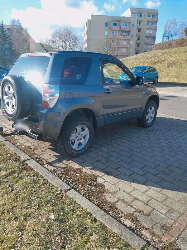 Gebraucht Suzuki Vitara 128 PS (94 kW) 2007 Grau Kleinwagen