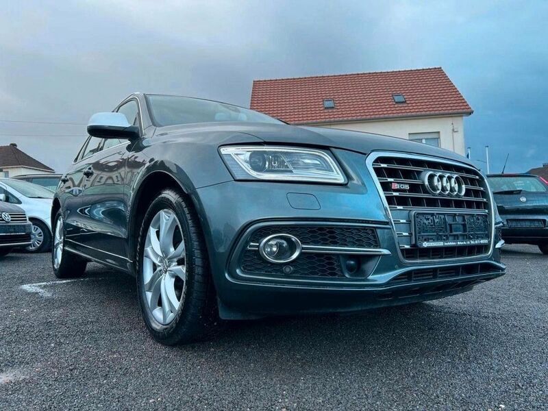Grau Gebraucht 2013 Audi SQ5 Sport SUV | 18.690 € (Guter Preis) - Bild 1/4