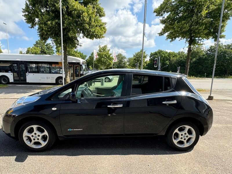 Gebraucht Nissan Leaf 80 kW (109 PS) 2012 Other Kleinwagen