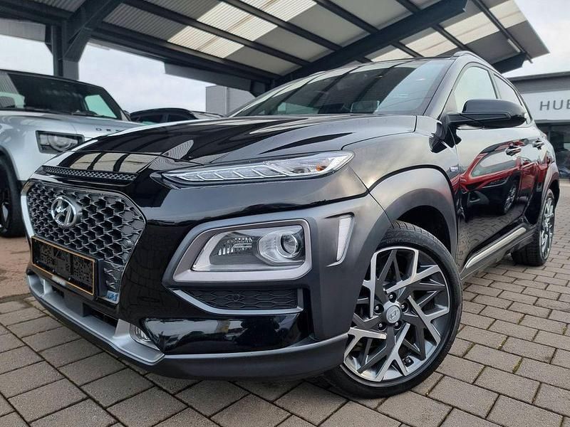 Gebraucht Hyundai Kona Sport 141 PS (103 kW) 2021 Schwarz SUV