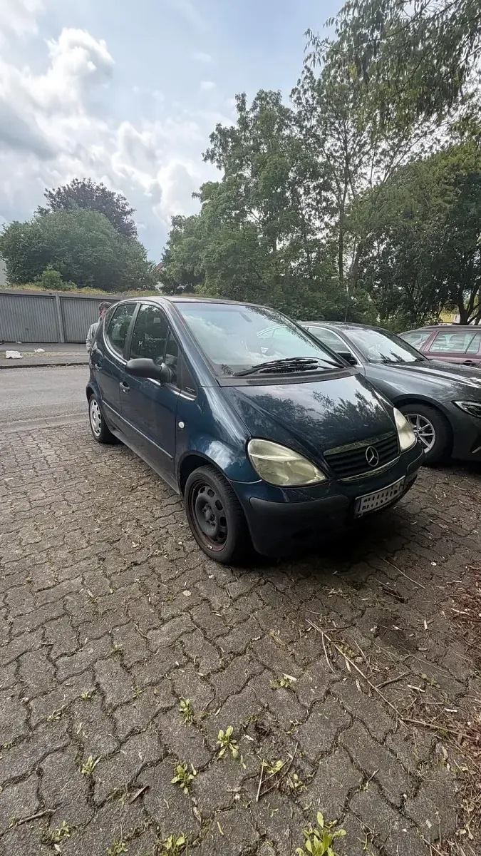 Gebraucht Mercedes A140 2002 Blau Kleinwagen