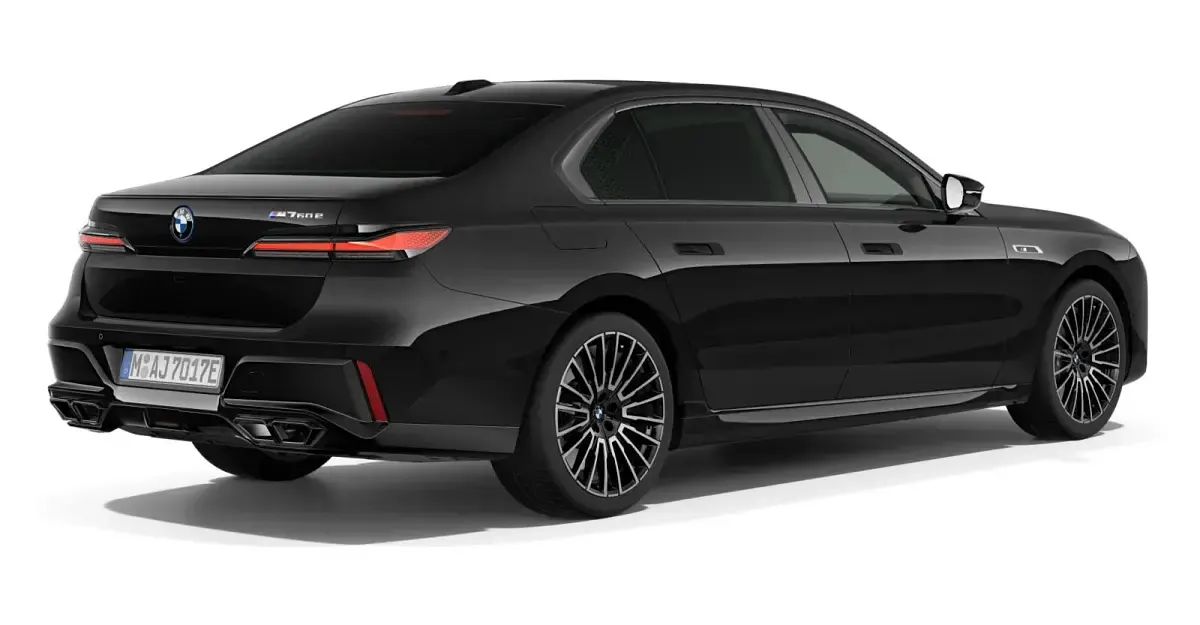 Gebraucht BMW M760e Comfort Edition 571 PS (419 kW) 2025 Schwarz Limousine