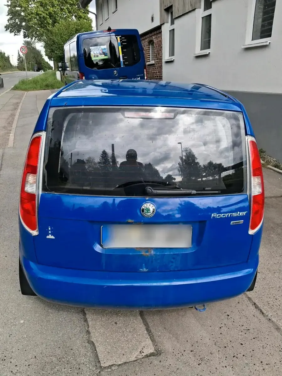 Gebraucht Skoda Roomster 70 PS (51 kW) 2007 Blau Van / Kleinbus
