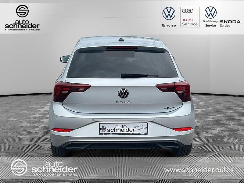 Neu VW Polo Life 95 PS (69 kW) 2025 Silber Limousine