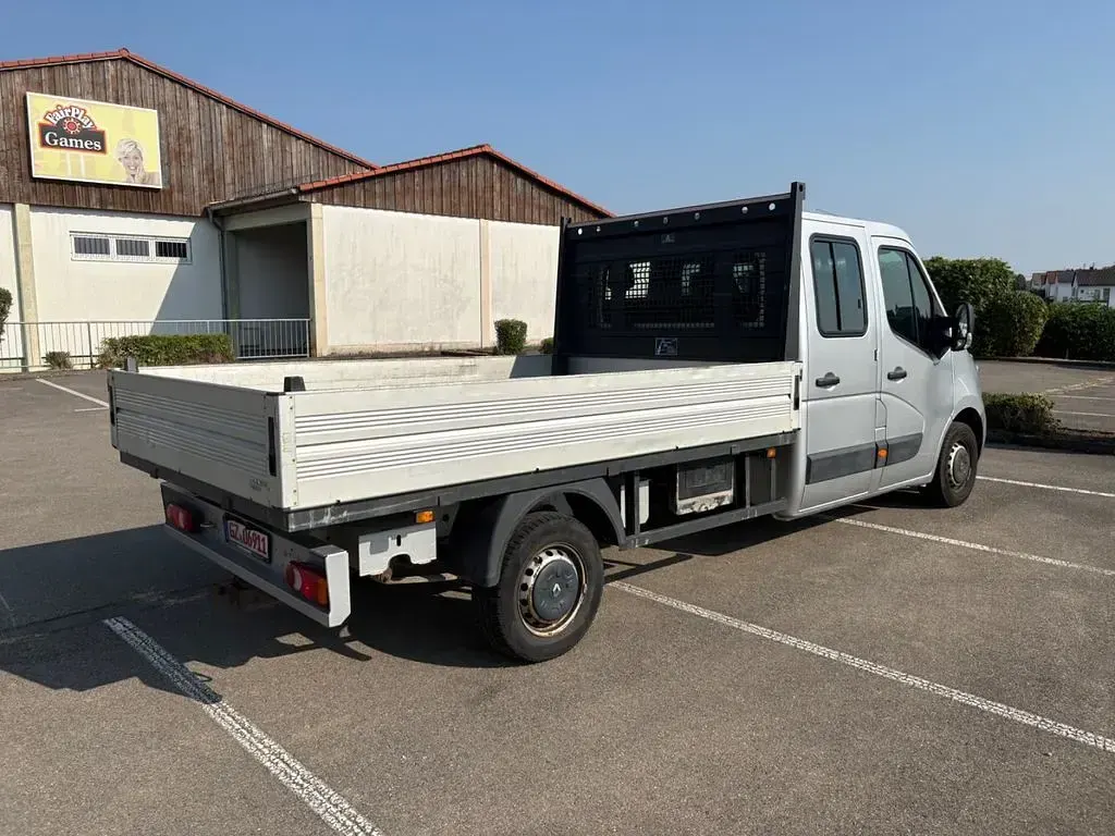 Gebraucht Renault Master 163 PS (119 kW) 2016 Silber Van