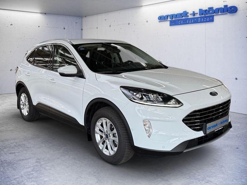 Gebraucht Ford Kuga Titanium 190 PS (139 kW) 2020 Weiß SUV