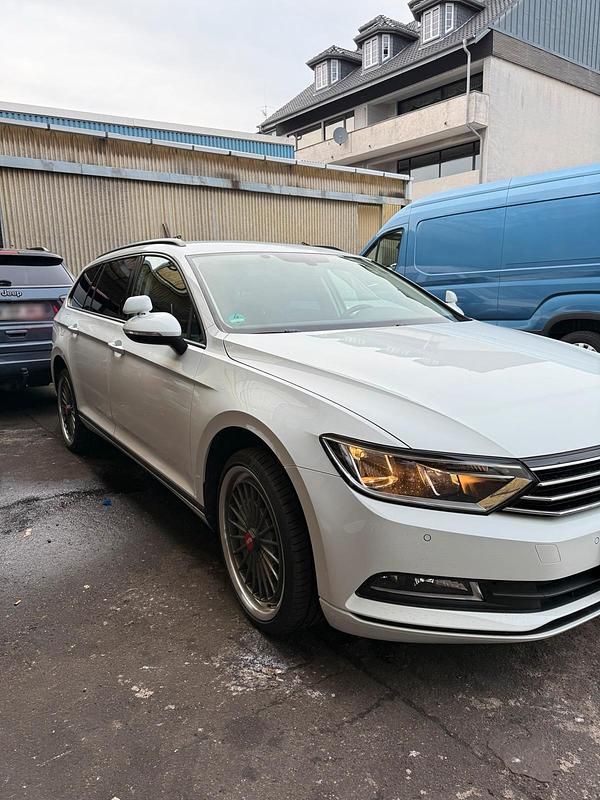 Second-hand VW Passat 190 CP (139 kW) 2018 Alb Break