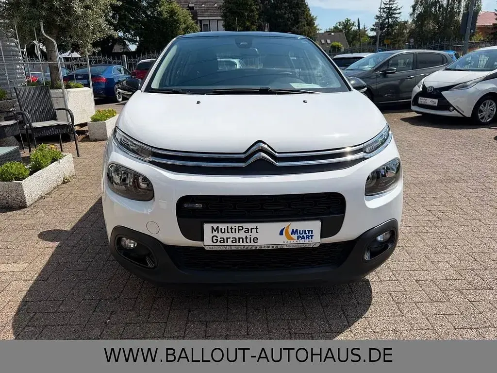 Gebraucht Citroën C3 Feel 110 PS (80 kW) 2017 Weiß Limousine