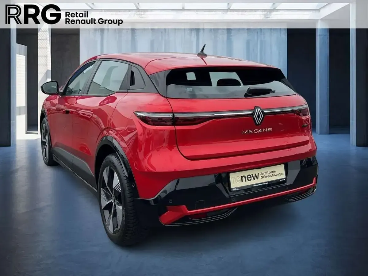 Gebraucht Renault Megane E-Tech Equilibre 161 kW (219 PS) 2023 Feuerrot Kleinwagen