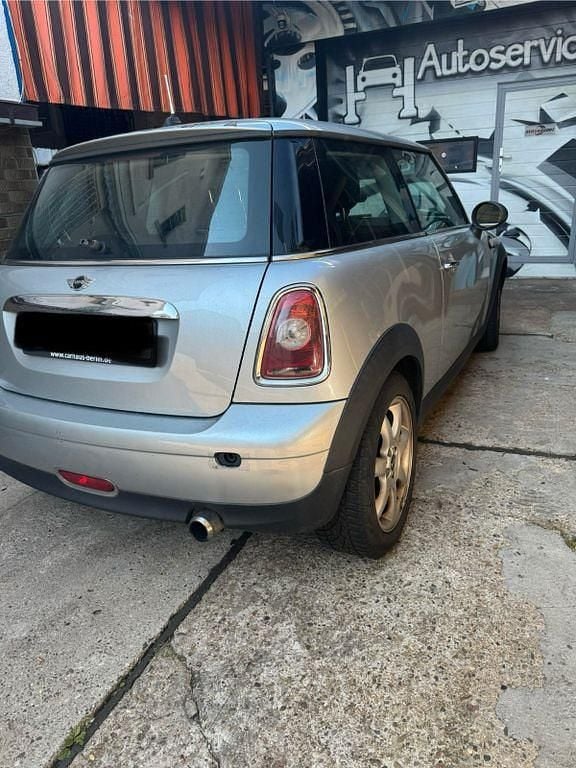 Gebraucht Mini ONE 95 PS (69 kW) 2007 Silber Kleinwagen