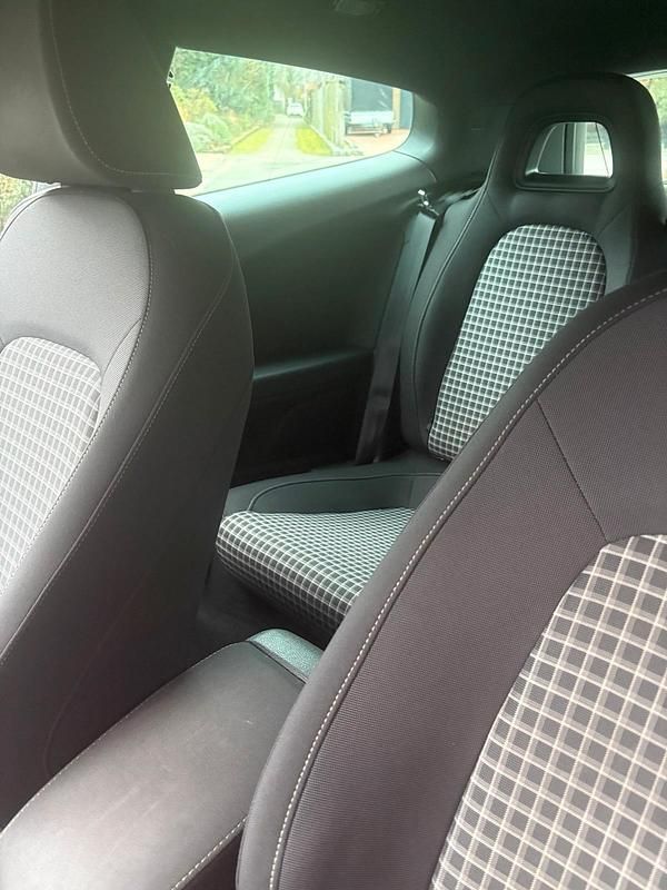 Gebraucht VW Scirocco 220 PS (161 kW) 2014 Weiß Coupé