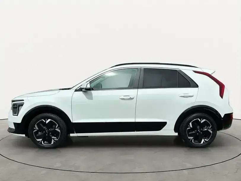 Gebraucht Kia e-Niro Inspiration 150 kW (204 PS) 2024 Schneeweiss SUV