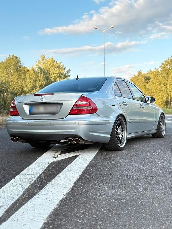 Gebraucht Mercedes E280 Avantgarde 231 PS (169 kW) 2005 Silber Limousine