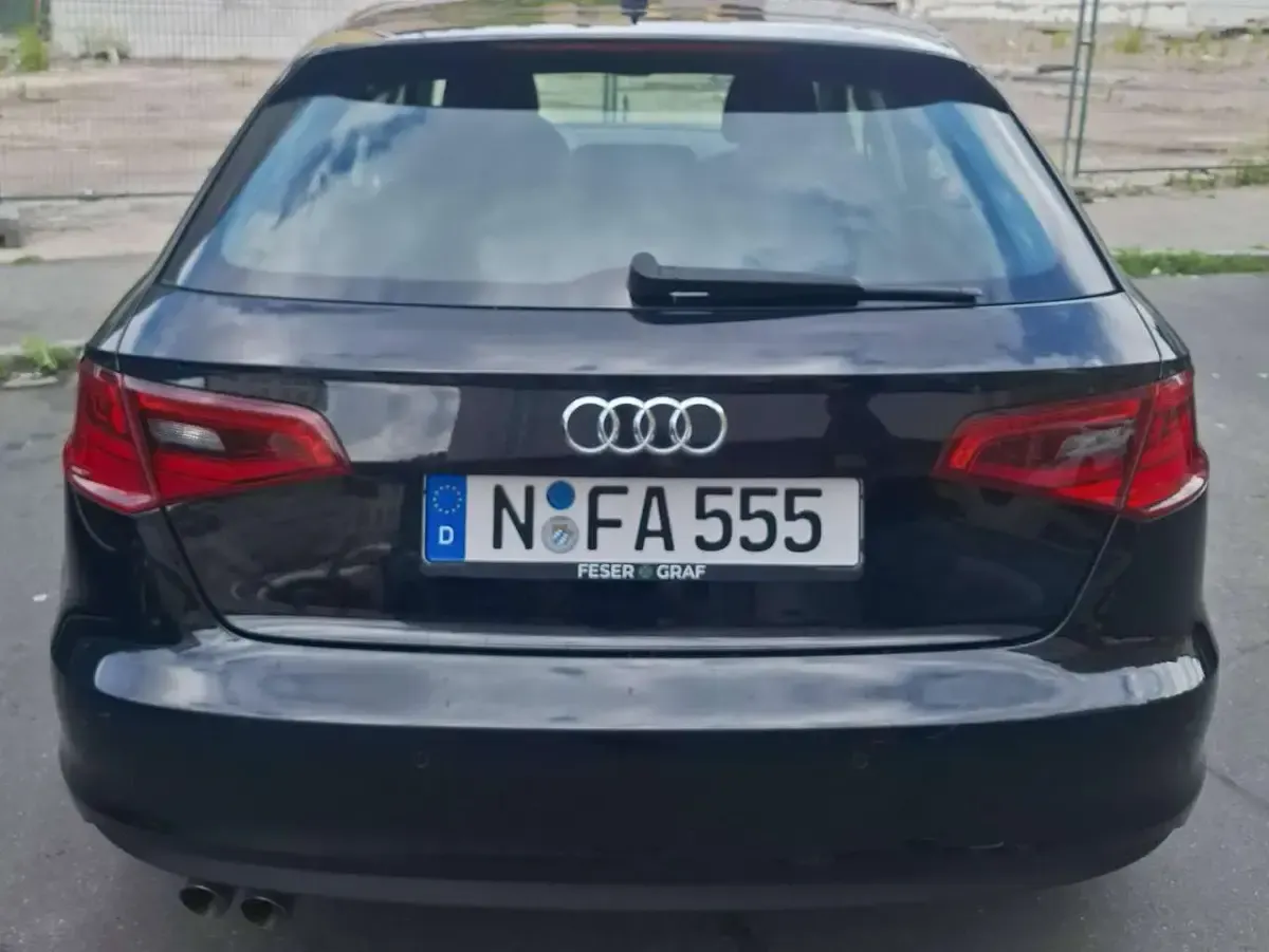 Gebraucht Audi A3 Attraction 150 PS (110 kW) 2015 Schwarz Coupé
