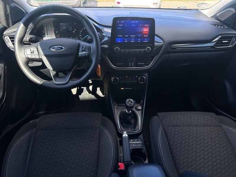 Gebraucht Ford Puma Titanium 125 PS (91 kW) 2023 Grau SUV
