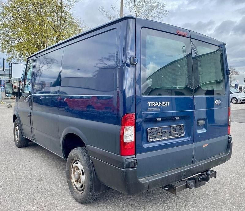 Usado Ford Transit 86 HP (63 kW) 2009 Azul Pickup