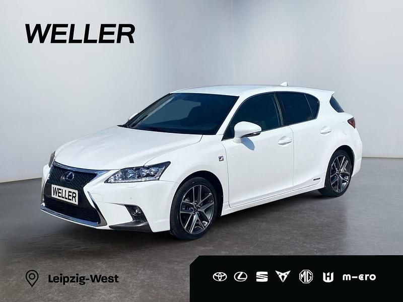 Gebraucht Lexus CT200h Sport Line 136 PS (100 kW) 2017 Weiss Limousine