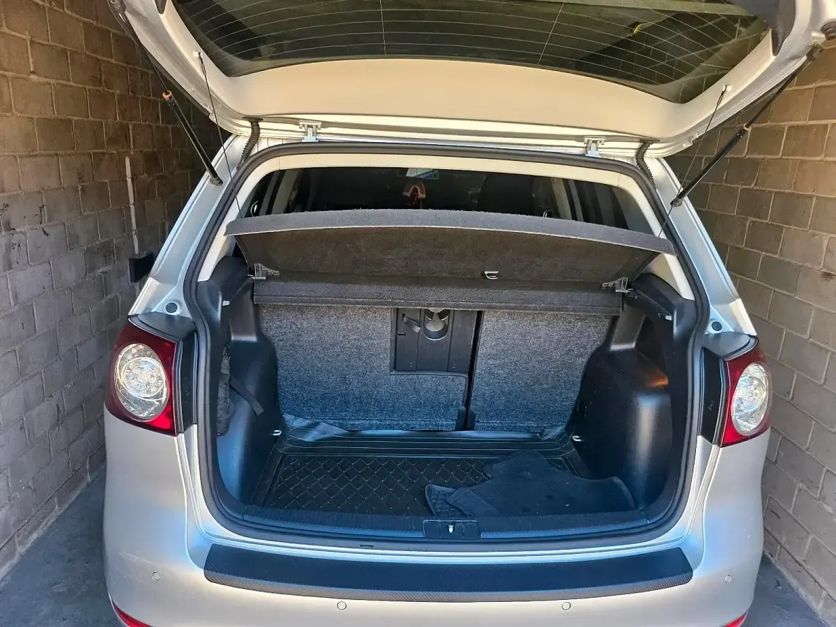 Gebraucht VW Golf VI 80 PS (58 kW) 2010 Silber Kleinwagen