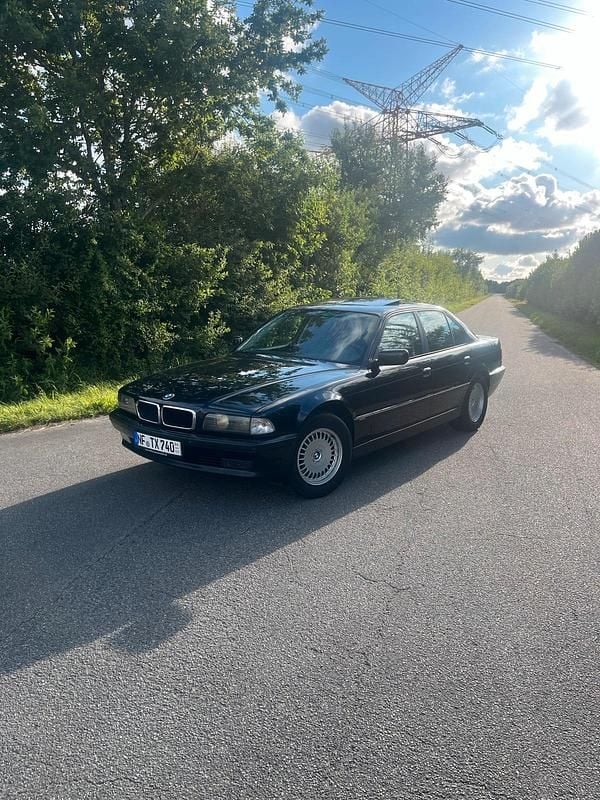 Gebraucht 1998 BMW 740 Shadowline Limousine | 19.500 € (Etwas zu teuer) - Bild 1/4