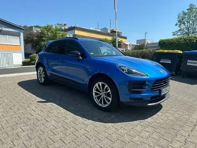 Gebraucht Porsche Macan 245 PS (180 kW) 2019 Blau SUV