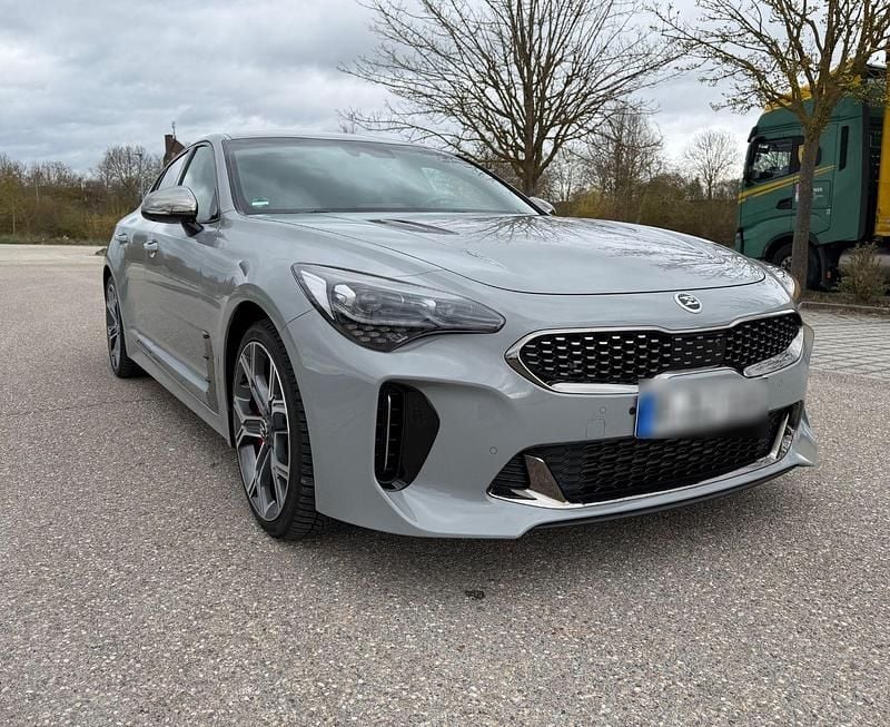 Gebraucht Kia Stinger GT 366 PS (269 kW) 2019 Grau Kleinwagen
