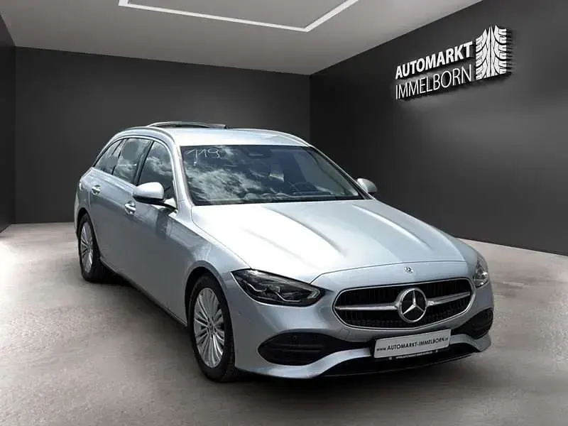 Gebraucht Mercedes C200 210 PS (154 kW) 2022 Silber Limousine