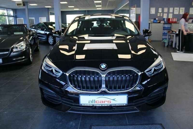 Gebraucht BMW 118 136 PS (100 kW) 2022 Schwarz ii Kleinwagen