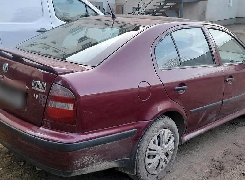 Gebraucht Skoda Octavia 1998 Andere farben Kleinwagen
