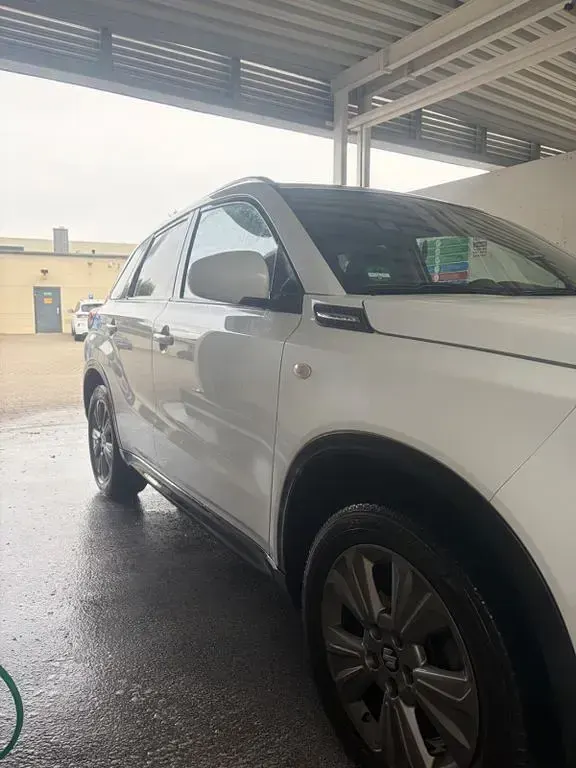 Gebraucht Suzuki Vitara Comfort 129 PS (94 kW) 2019 Weiß SUV