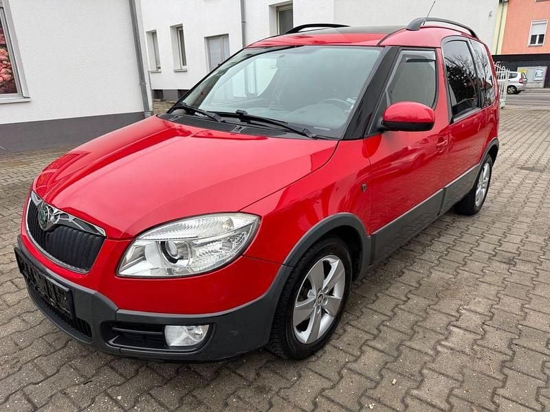 Gebraucht Skoda Roomster 86 PS (63 kW) 2009 Rot Van / Kleinbus