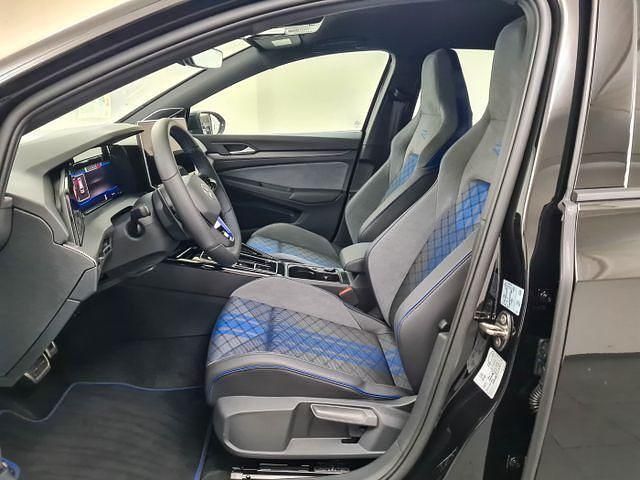 Ny VW Golf VIII R 333 HK (244 kW) 2025 Sort Sedan