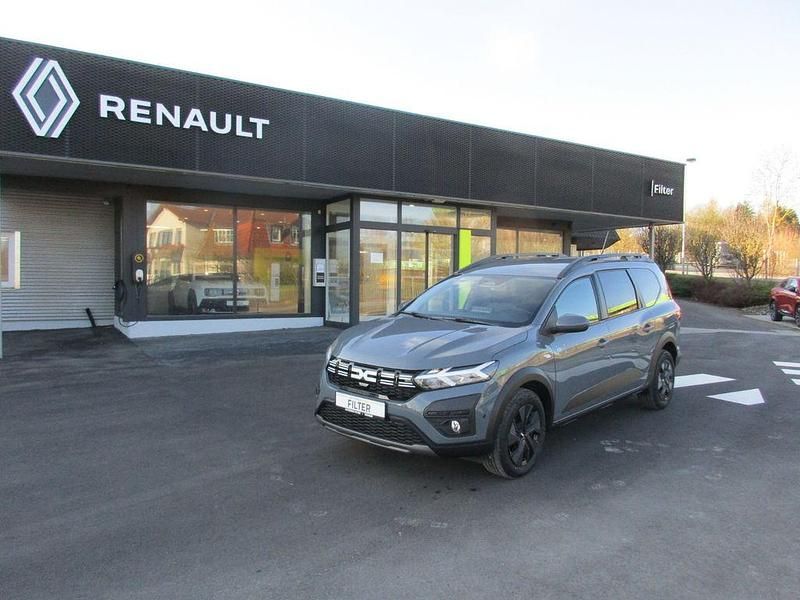 Neu Dacia Jogger Expression 110 PS (80 kW) 2025 Grau Van / Kleinbus