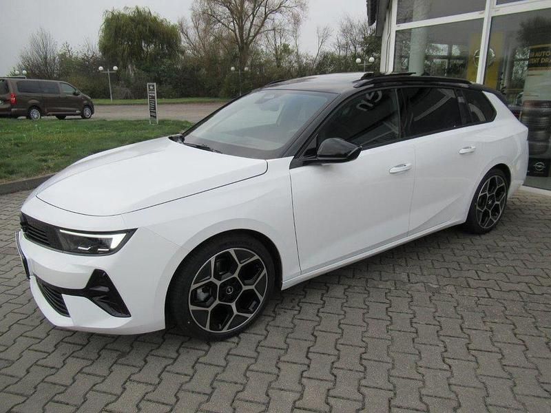 Usata Opel Astra Ultimate 131 CV (96 kW) 2024 Bianco Station wagon