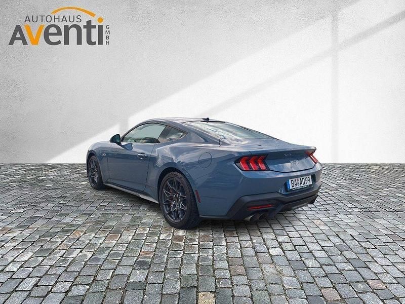 Gebraucht Ford Mustang Fastback 446 PS (328 kW) 2026 Blau