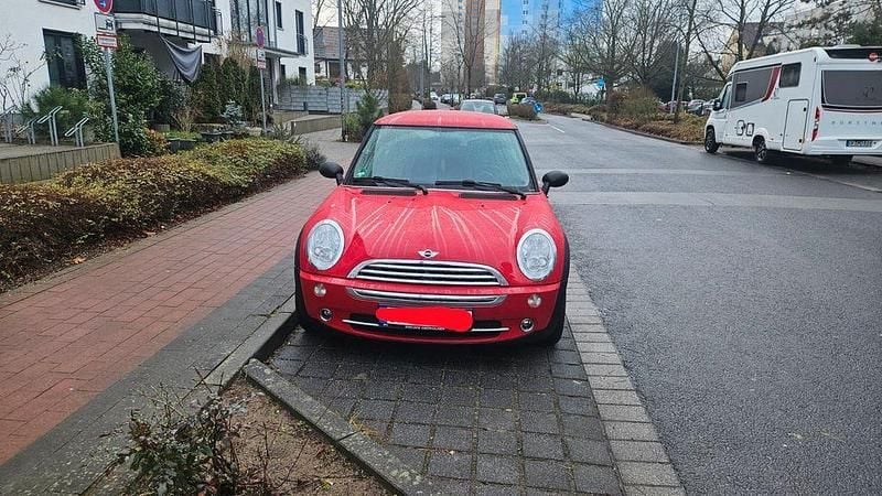 Gebraucht Mini ONE 90 PS (66 kW) 2004 Rot Kleinwagen