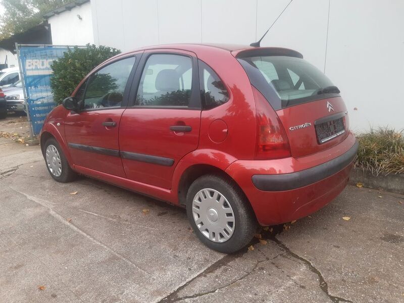 Gebraucht Citroën C3 60 PS (44 kW) 2004 Rot Kleinwagen