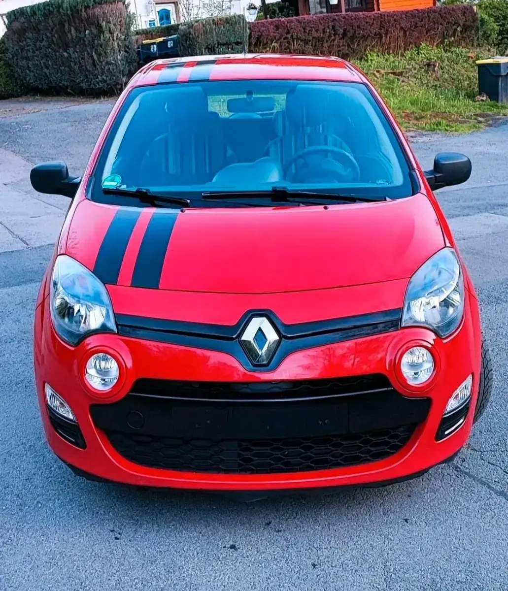 Gebraucht Renault Twingo 75 PS (55 kW) 2012 Rot Kleinwagen