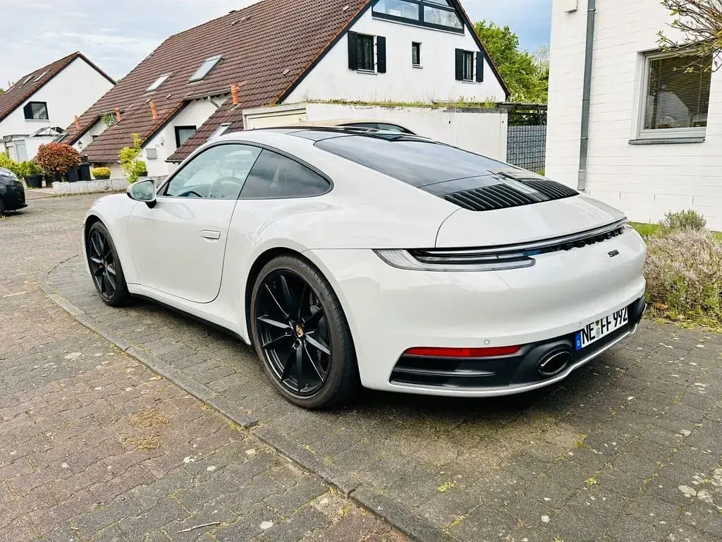 Gebraucht Porsche 992 385 PS (283 kW) 2021 Weiß