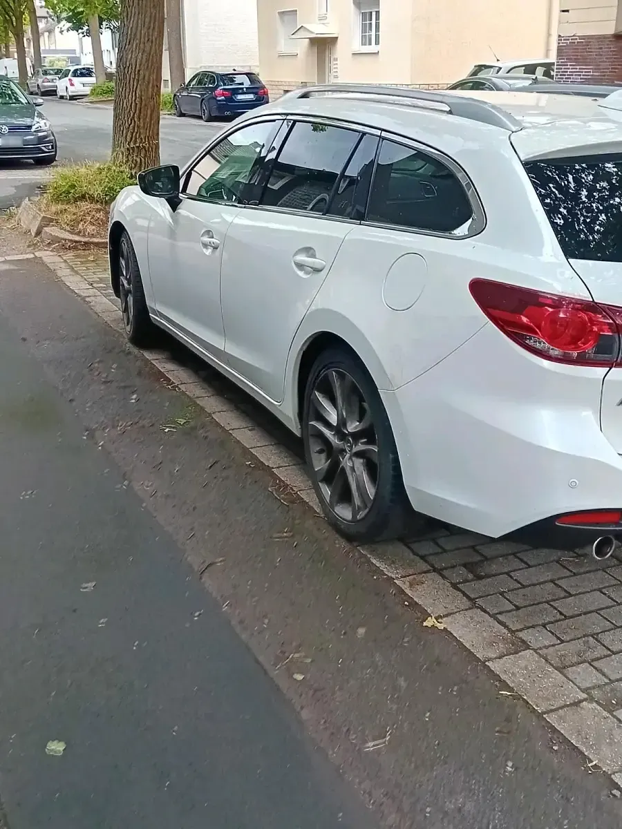 Gebraucht Mazda 6 180 PS (132 kW) 2014 Weiß Kombi