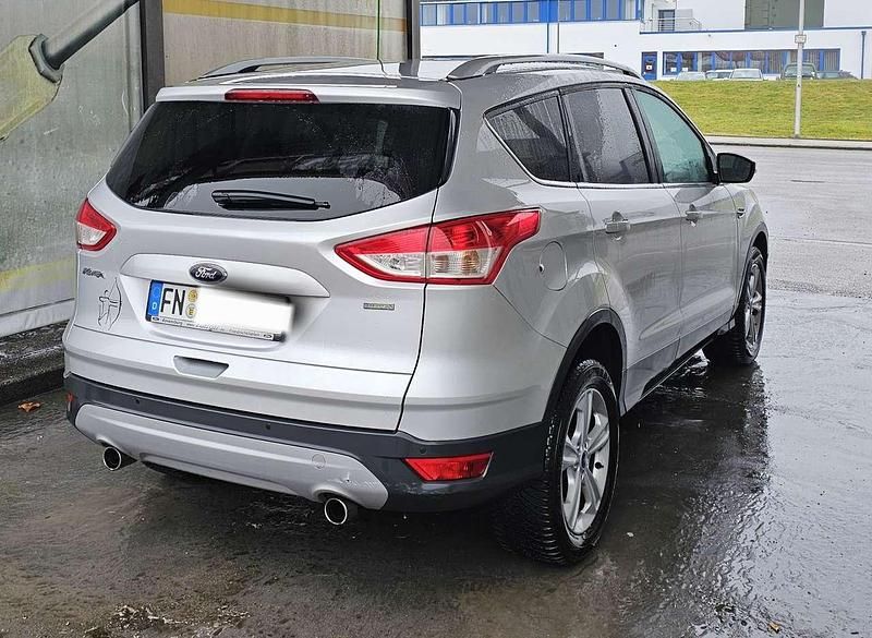 Gebraucht Ford Kuga Trend 150 PS (110 kW) 2014 SUV