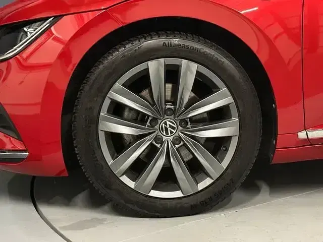 Gebraucht VW Arteon Elegance 150 PS (110 kW) 2025 Kings red metallic Kombi