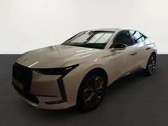 Gebraucht DS Automobiles DS4 Trocadero 131 PS (96 kW) 2022 Perlmutt weiß SUV