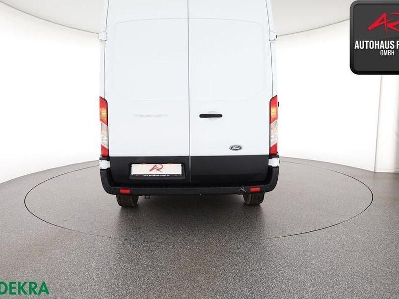 Gebraucht Ford Transit Trend 131 PS (96 kW) 2019 Weiß Van / Kleinbus