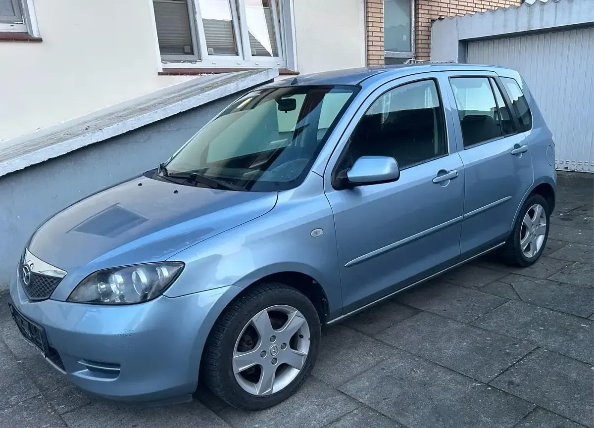 Brugt Mazda 2 75 HK (55 kW) 2007 Blå Hatchback