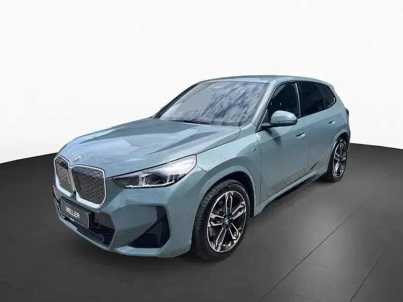 Gebraucht BMW iX1 M Sport 225 kW (306 PS) 2025 Cape york grün (grün) SUV